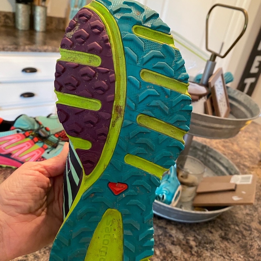 Salomon women’s shoes - Picture 4 of 7